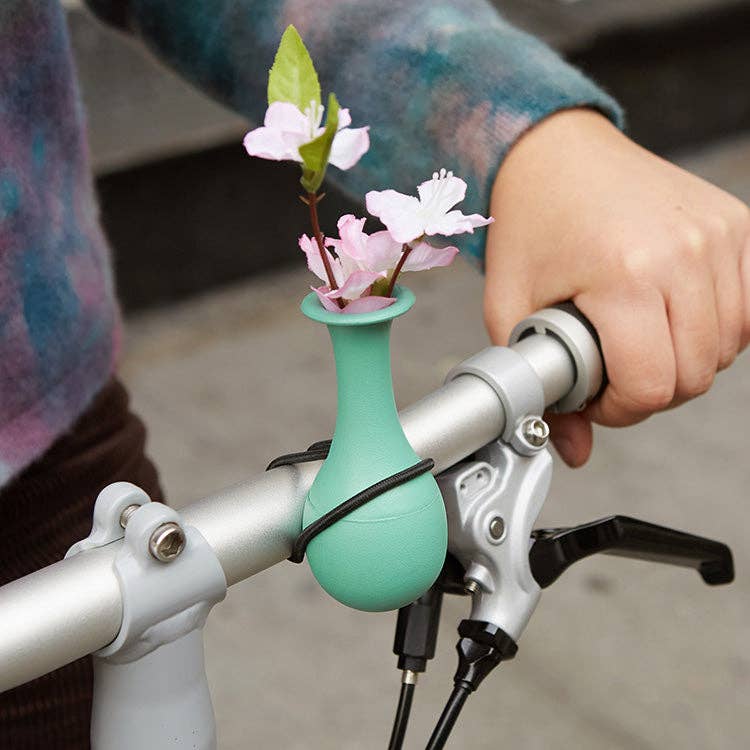 Kikkerland Design Inc - Bike Vase