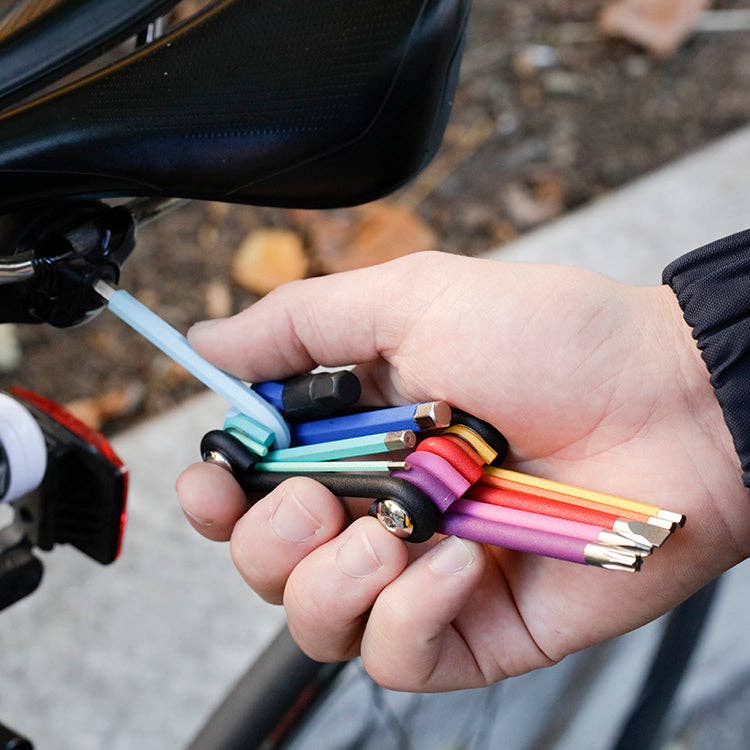 Kikkerland Design Inc - Rainbow Multi Tool Set