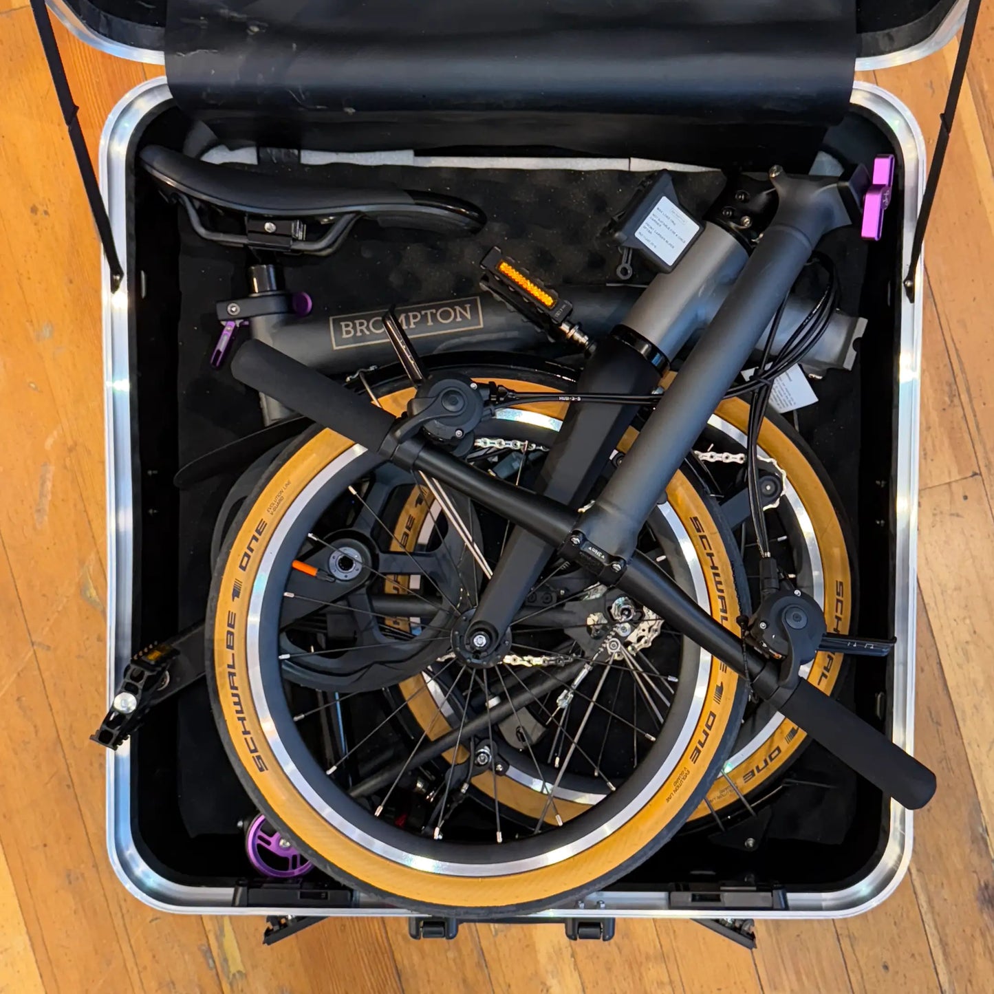 Brompton C,P,T Line Case by B&W - Hard Travel Case for Brompton