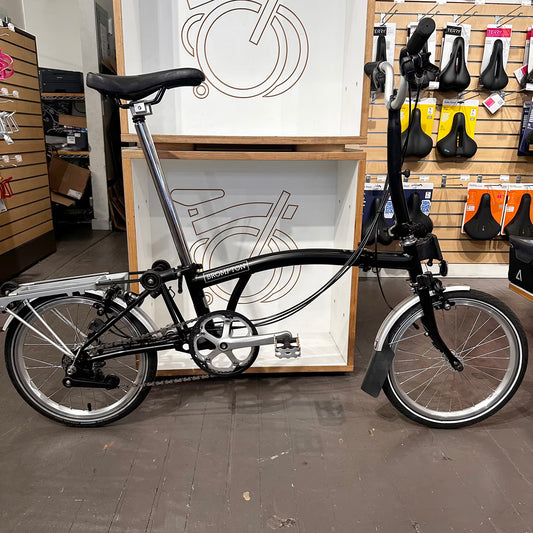 USED Brompton C Line Six Speed Medium, Matte Black with Rack