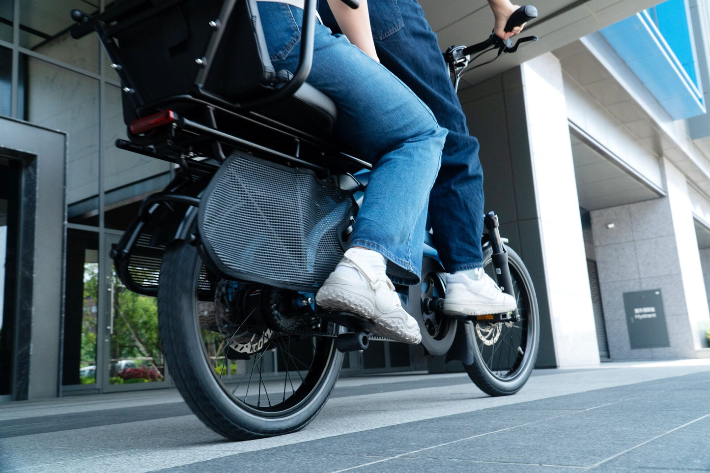 Passenger using Sidekick Footrests