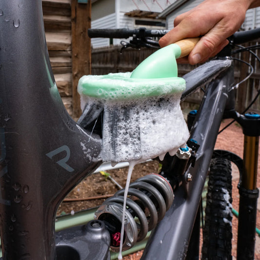 MountainFlow Bamboo Bike Frame Brush