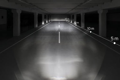 B&M Lumotec IQ-XS Headlight, Silver