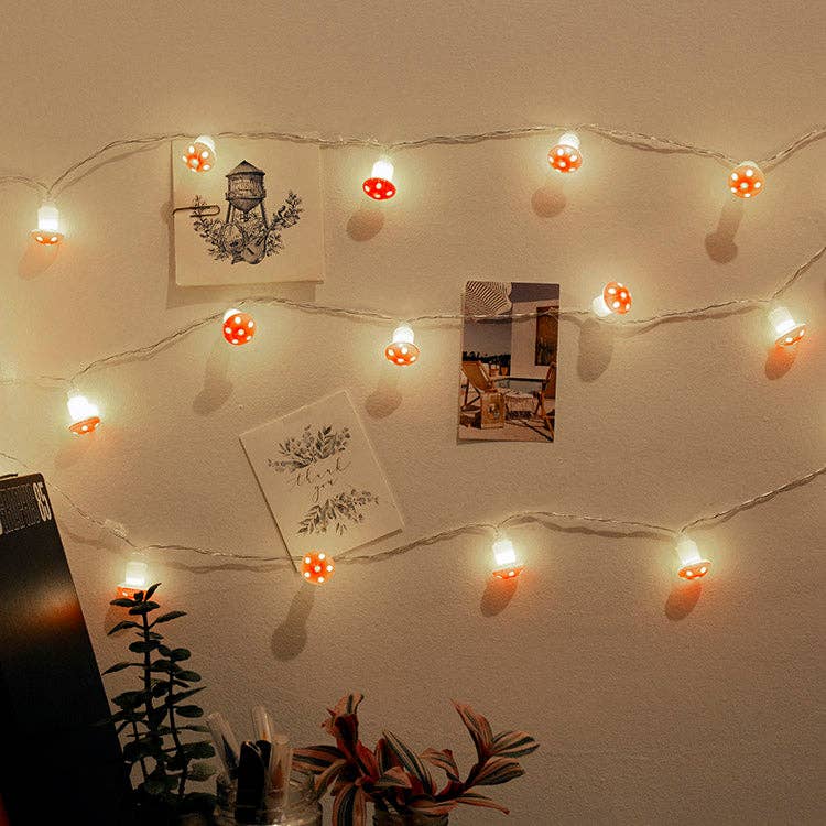 Kikkerland Design Inc - 20 Mushroom LED String Lights