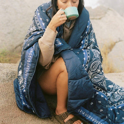 Rumpl - Original Puffy Blanket - Midnight Mesa Bandana