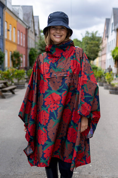 Danefae København - Danepackit Rain Poncho Dark Red MAXIBERRY