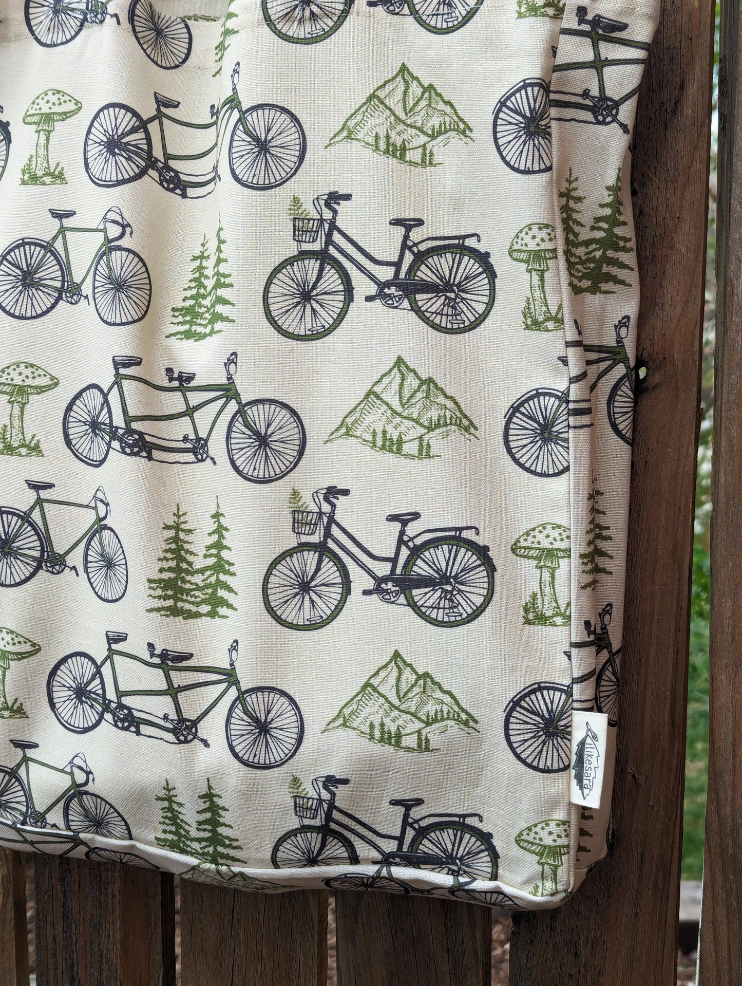 ilikesara | art + goods - Tote bag | bicycle adventure - patterned screenprinted nature tote