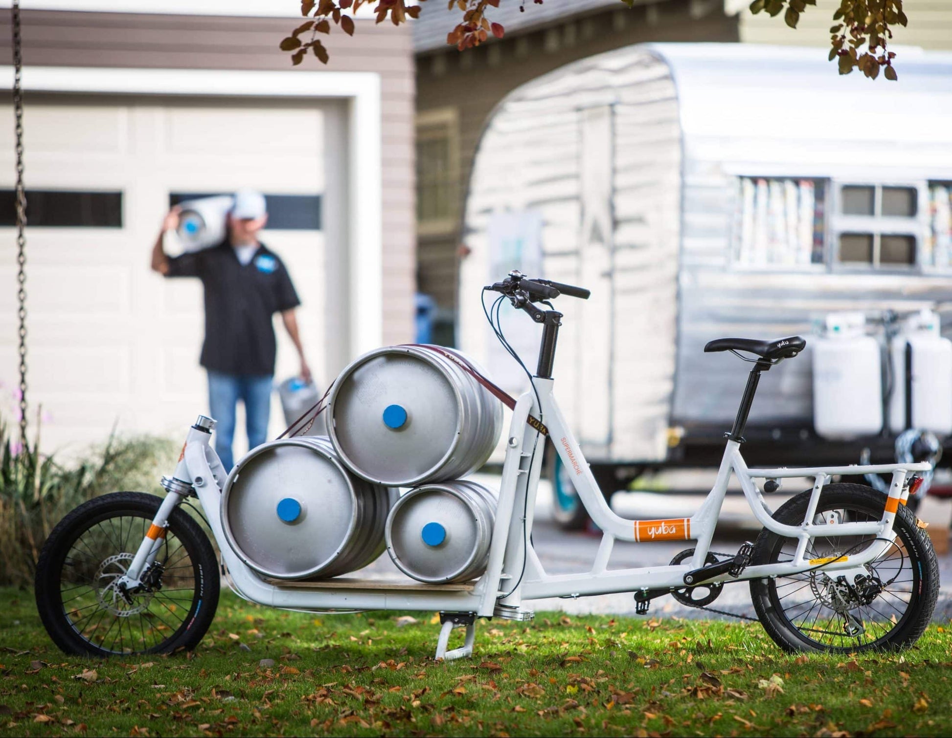 Yuba Mundo LUX Cargo Bike