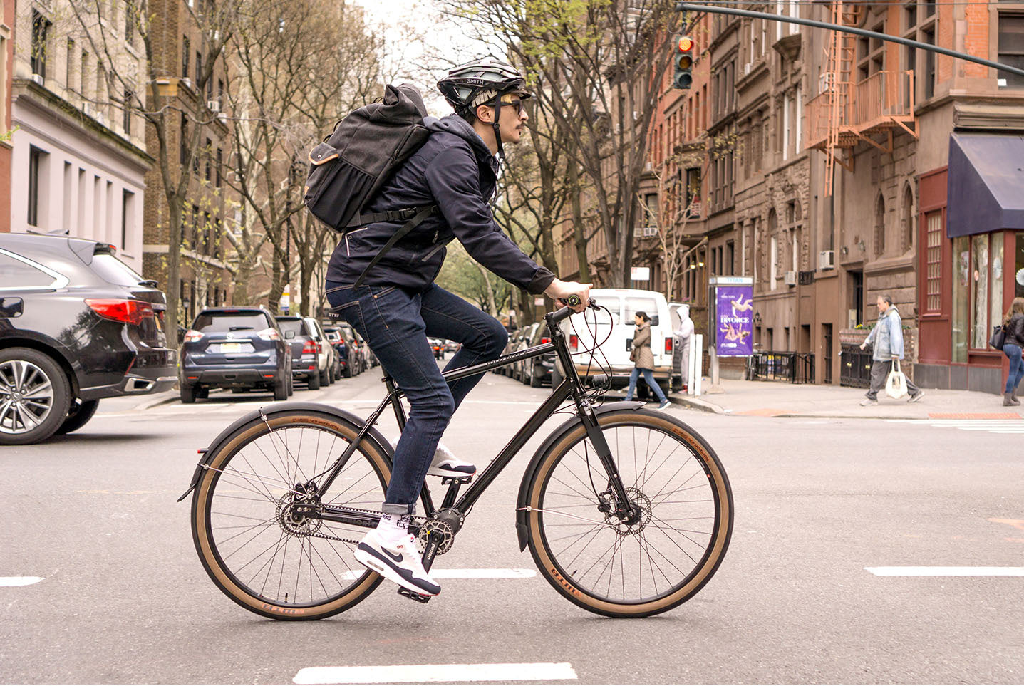 elektrofahrrad 600 PRIORITY 600 All-Road Bike Featuring a Pinion Gear Box – Clever Cycles