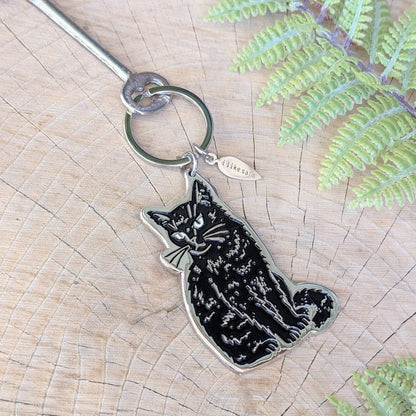 ilikesara | art + goods - Metal enamel keychain / bag charm | black cat