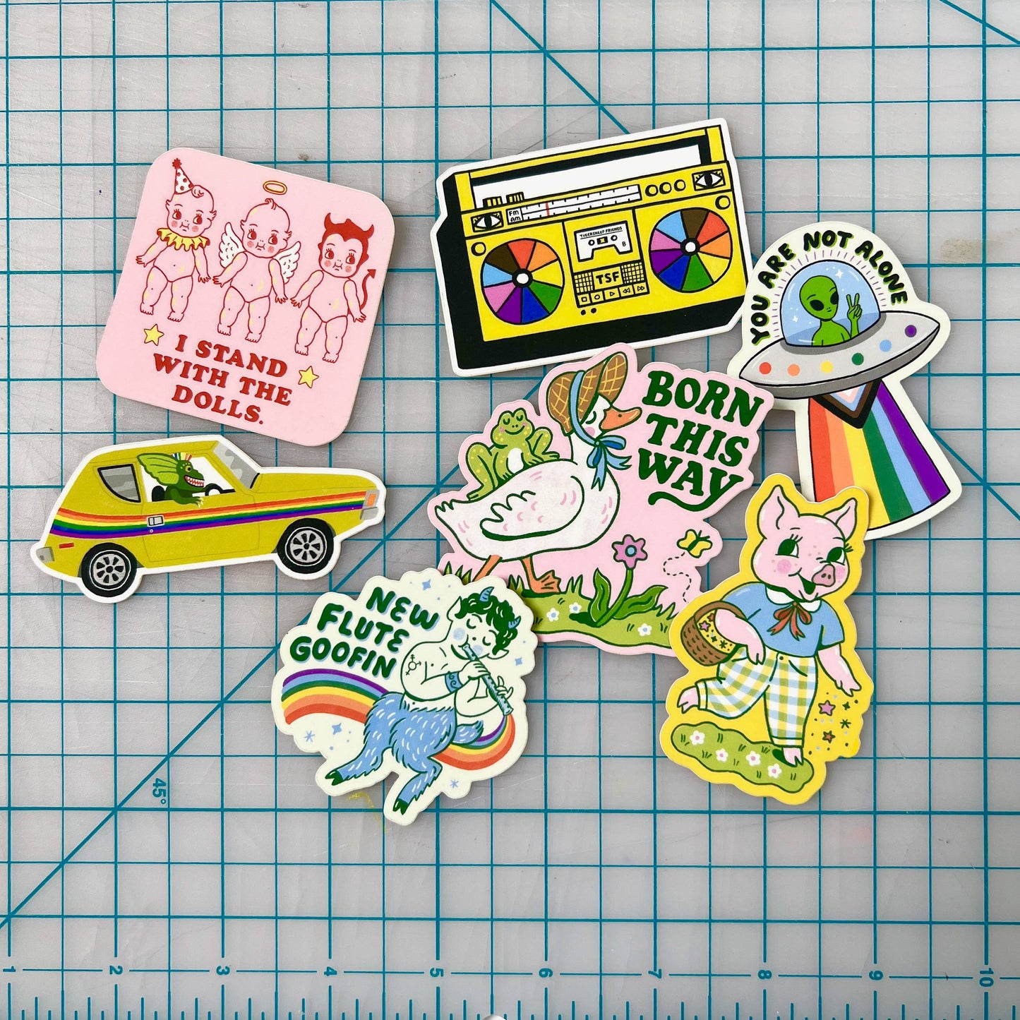 Tigersheep Friends - Vinyl Sticker: Pig with Pants & Basket Pride