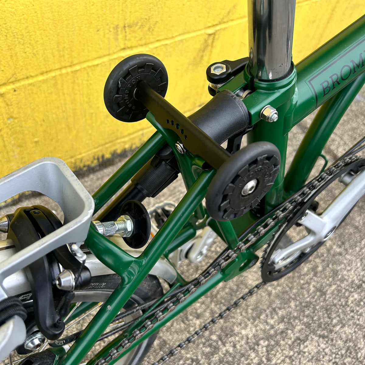 Brompton M3L - Mid Bar - British Racing Green - Used