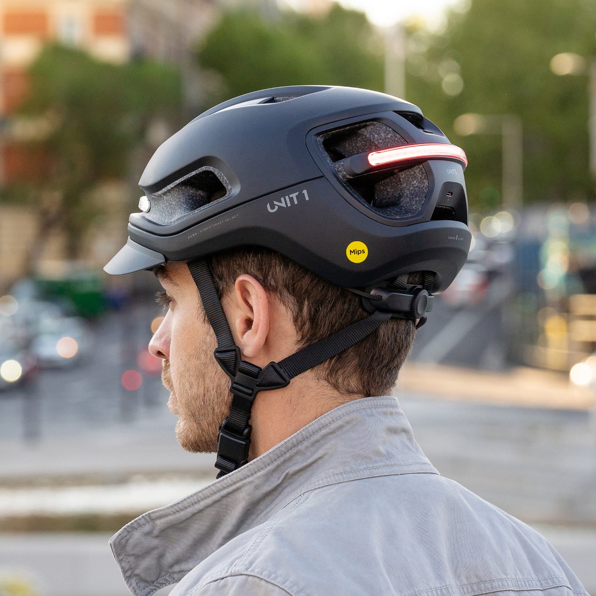 UNIT 1 Aura Mips Smart Helmet - Blackbird UNIT 1 Aura Mips Smart Helmet - Blackbird