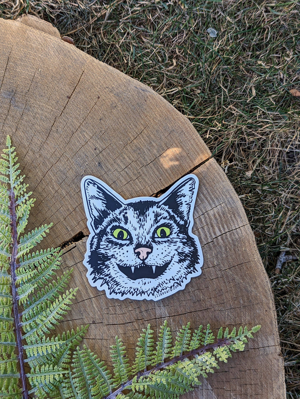 ilikesara | art + goods - Sticker | cat face - waterproof uv-resistant vinyl Western kitty decal
