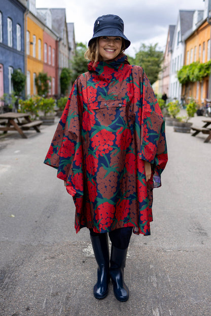 Danefae København - Danepackit Rain Poncho Dark Red MAXIBERRY