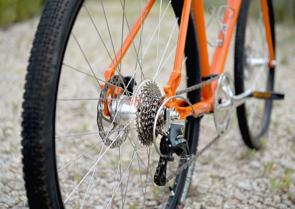 roll: A:1 Adventure Bike Standard Frame City Bike