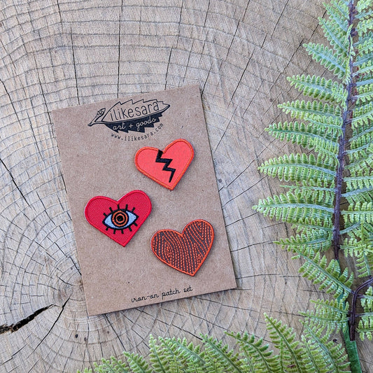 ilikesara | art + goods - Iron-on patch | heart 3-pack - red