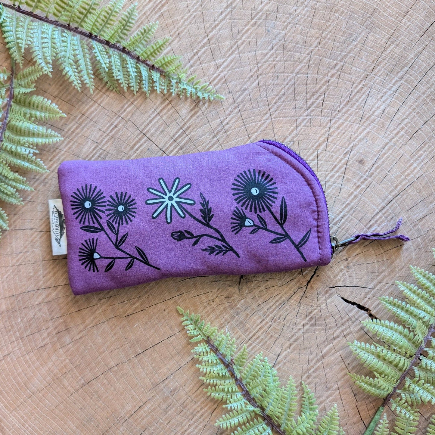 ilikesara | art + goods - Glasses case | bloom - purple flower cushioned zipper pouch