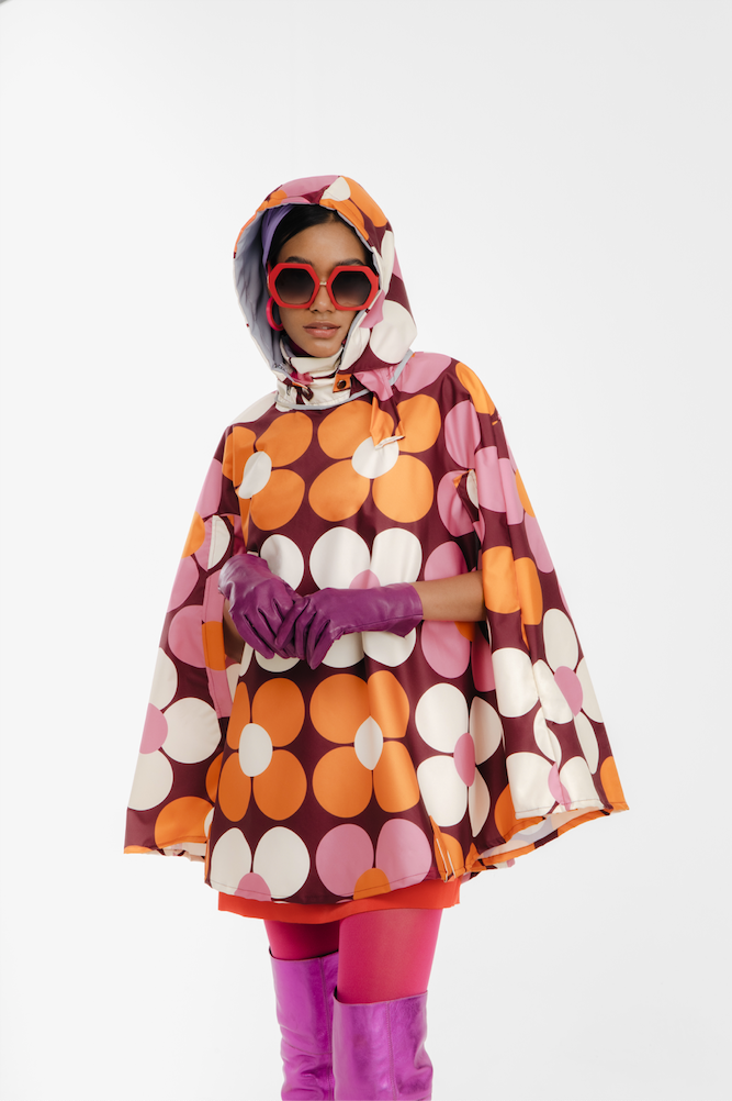 PLUVO - Flower Power Or Rain Cape