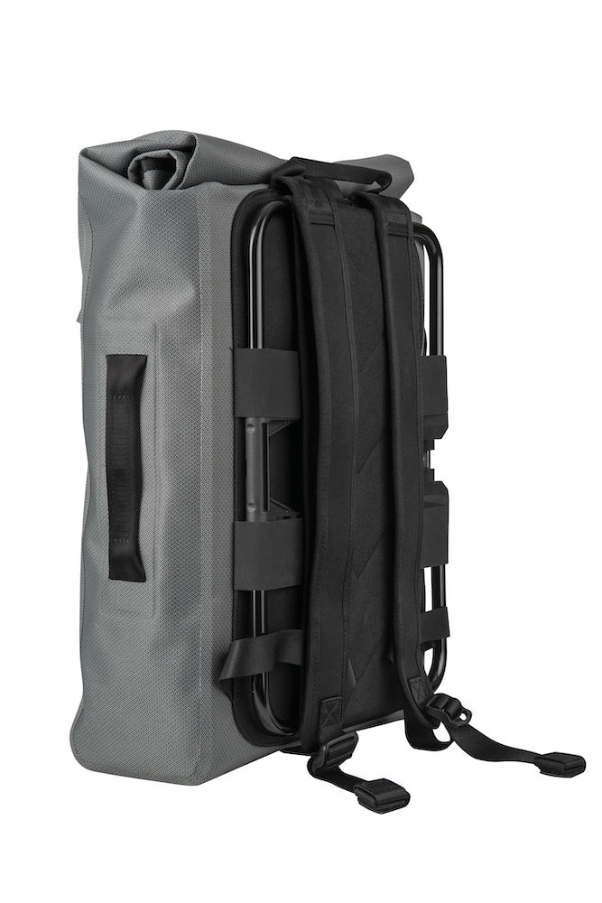 BROMPTON ブロンプトン　WATERPROOF BACKPACK バッグ Brompton Waterproof Backpack Graphite – Clever Cycles | Bikes & Ebikes
