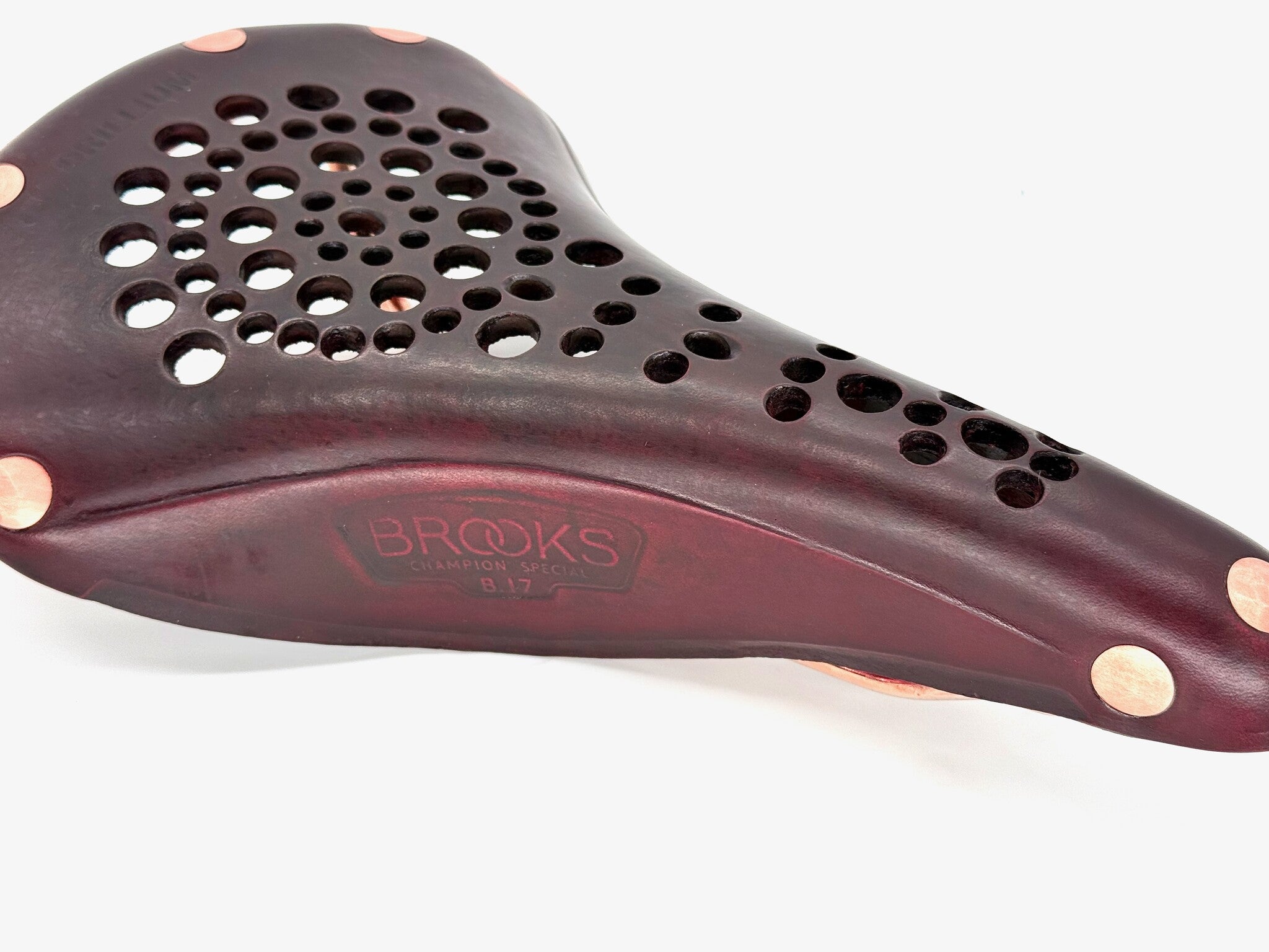 Drillium Brooks B17 Special Saddle - Too Holey To Ride – Clever