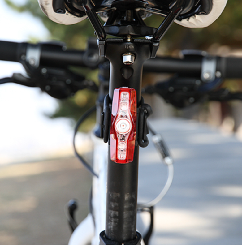 CatEye ViZ150 Taillight - 150 Lumen