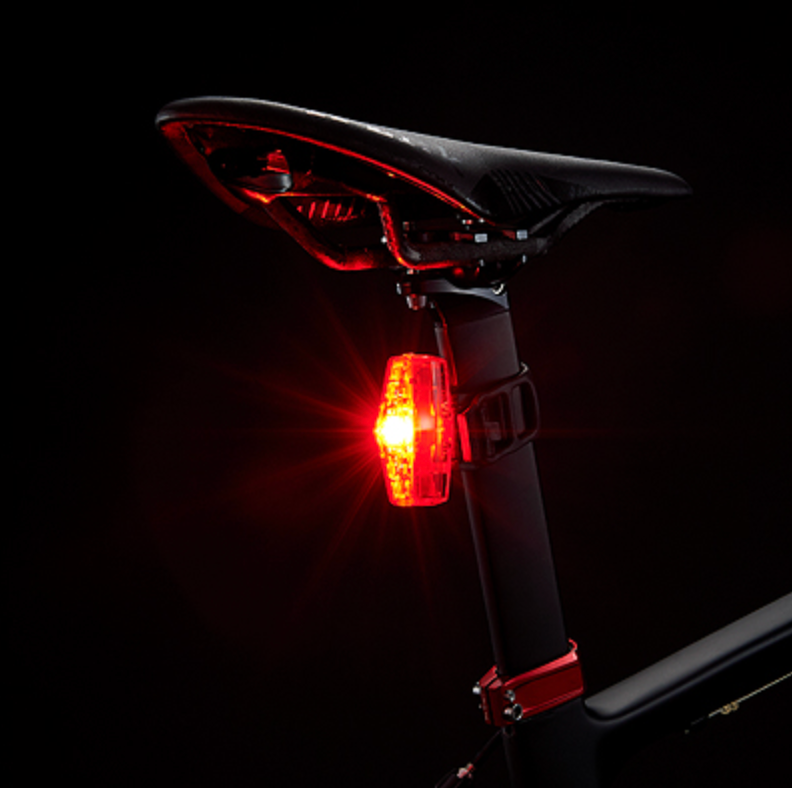 CatEye ViZ150 Taillight - 150 Lumen