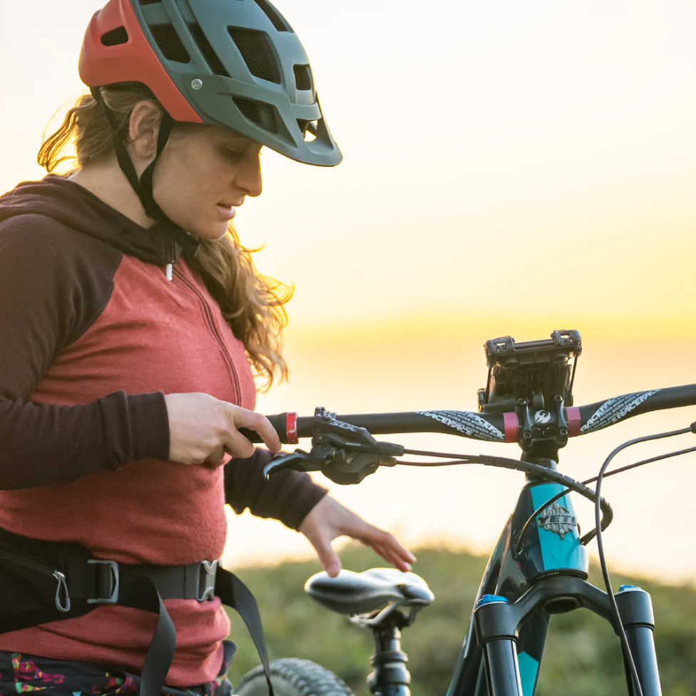 Delta Hefty Phone Holder Plus Smartphone Bike Mount - Clear Gray