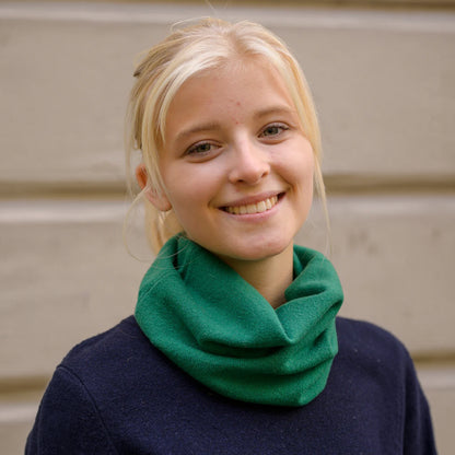 Danefae København - Danebest Friend Merino Neckwarmer Green