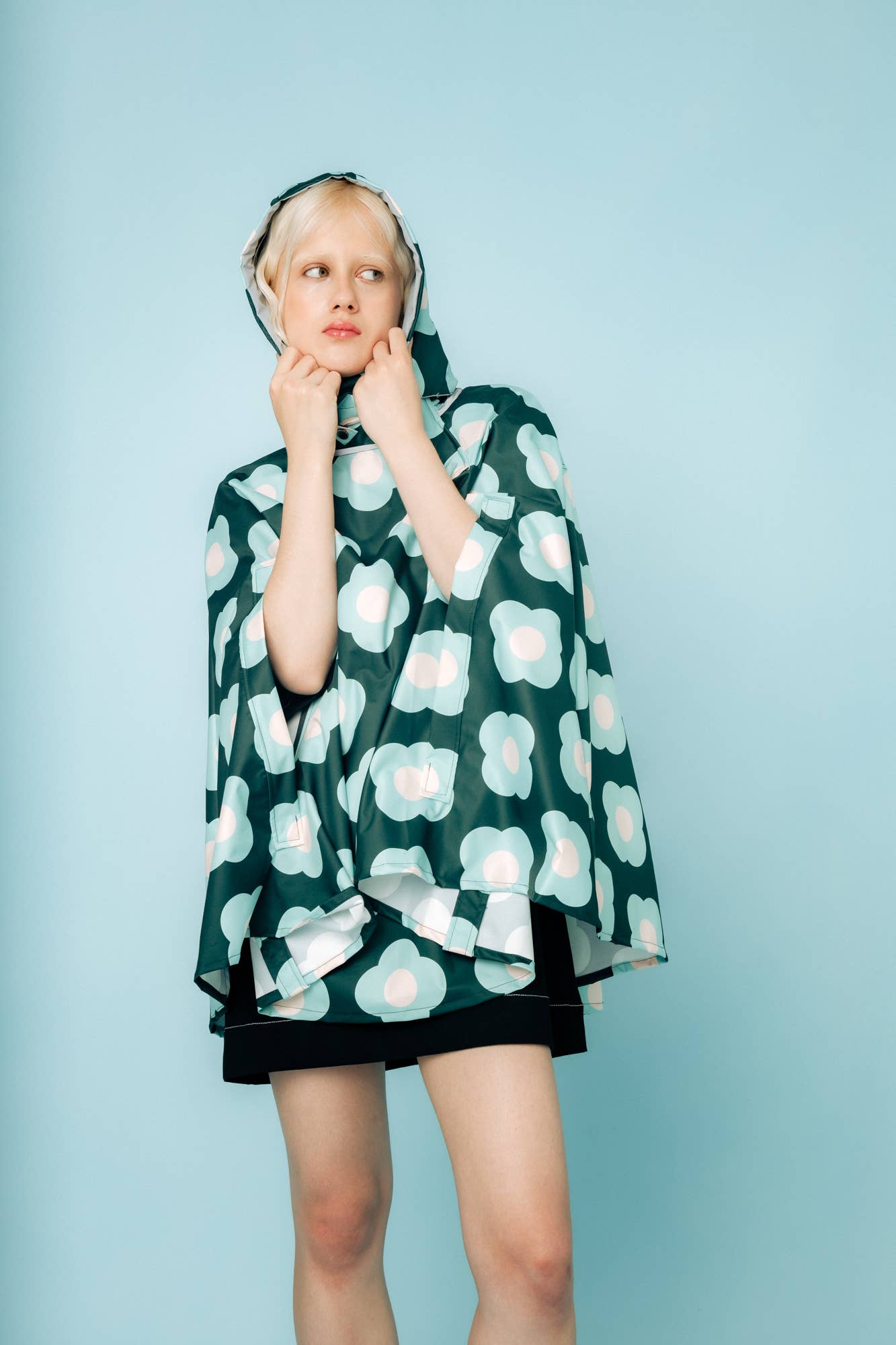 PLUVO - Aqua Rain Cape