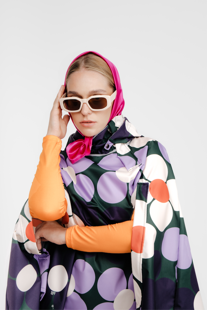 PLUVO - Flower Power PU Cape