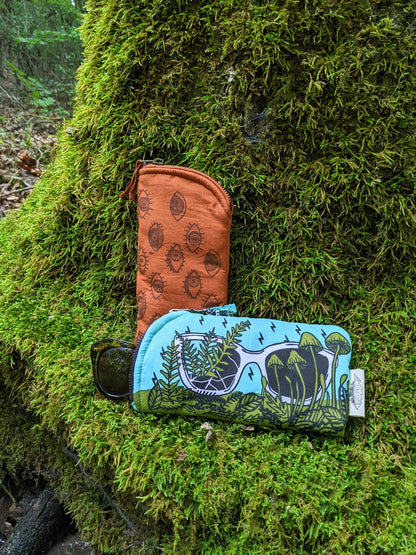 ilikesara | art + goods - Glasses case | eye glasses - orange & brown eyeball cushioned zipper bag