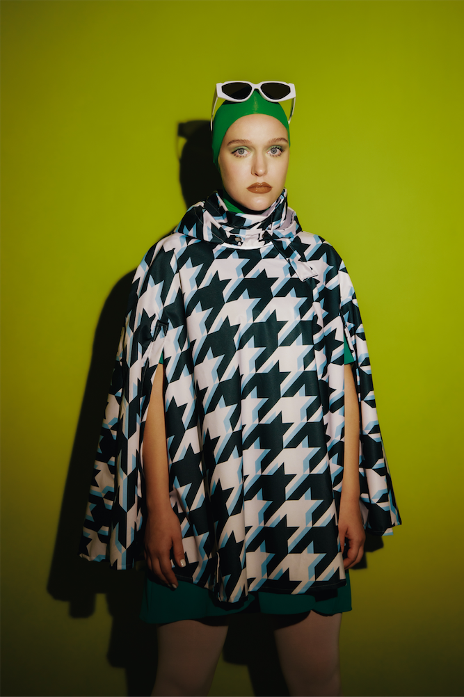 PLUVO - Houndstooth Rain Cape