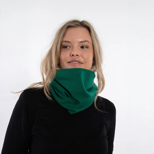 Danefae København - Danebest Friend Merino Neckwarmer Green