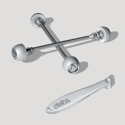 Delta Hublox Locking Skewer Set