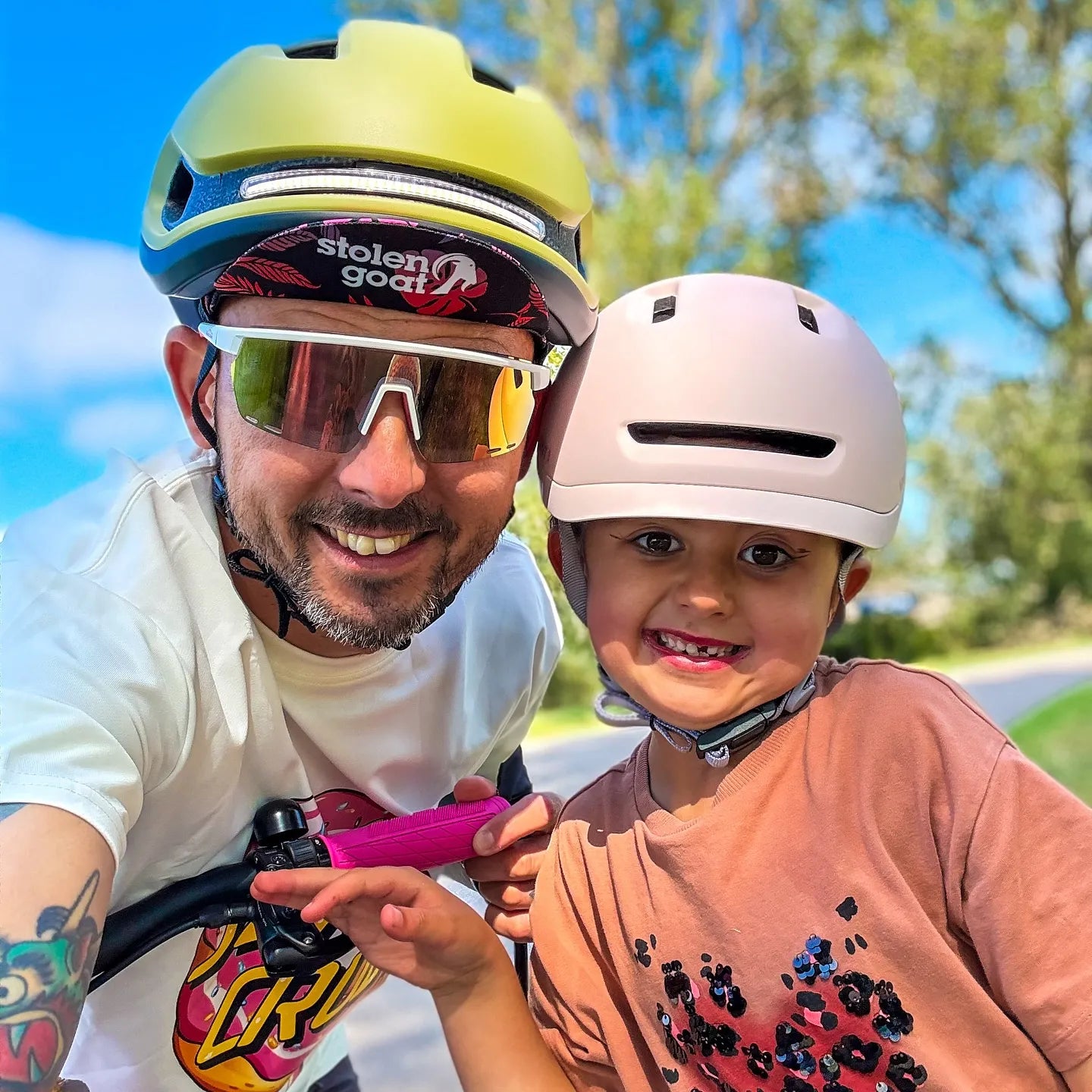 UNIT1 Sparky Kids' Smart Helmet With Integrated Rear Light