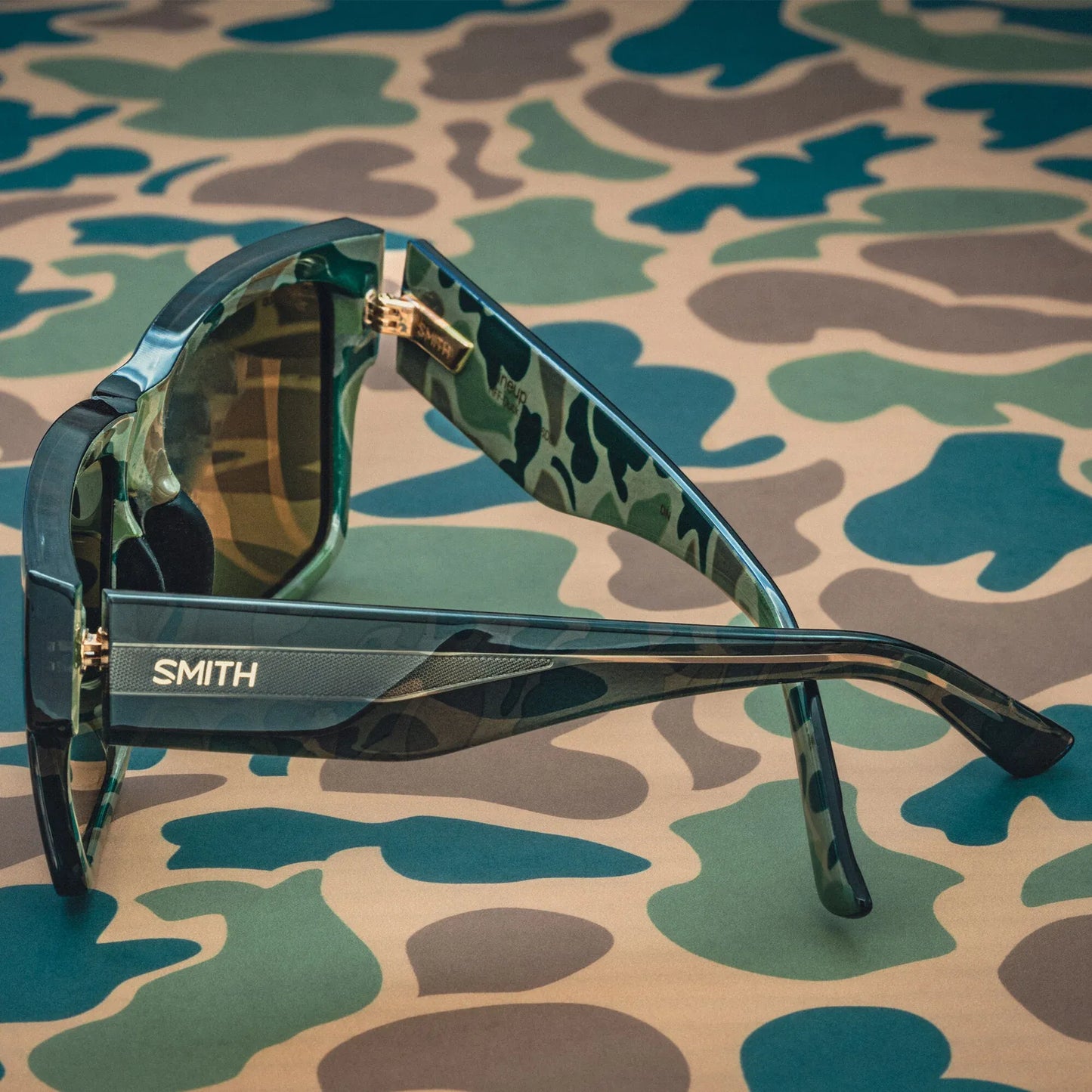 SMITH Lineup Sunglasses