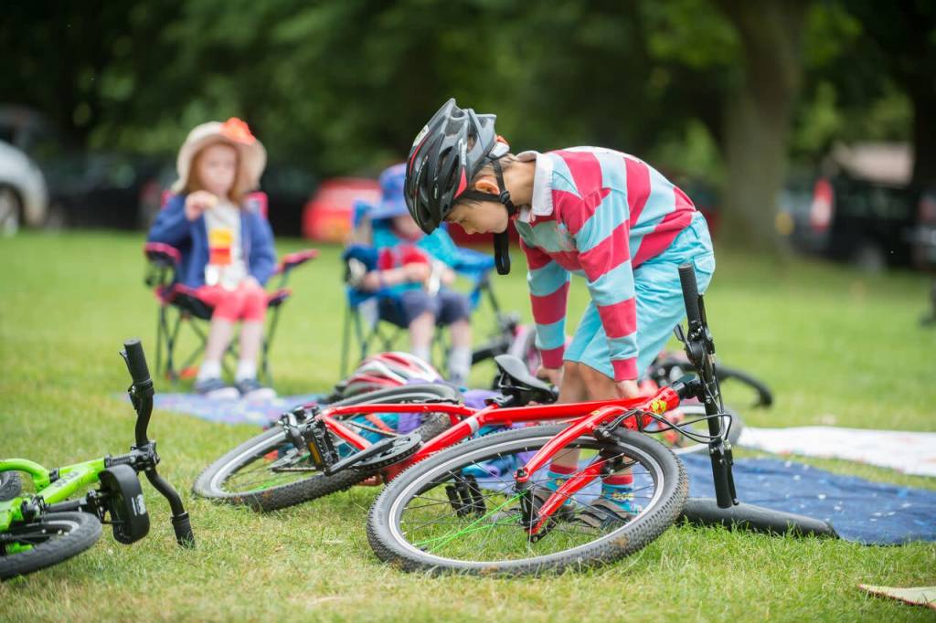 Frog 55  Multi-Speed 20-Inch Kids' Bike