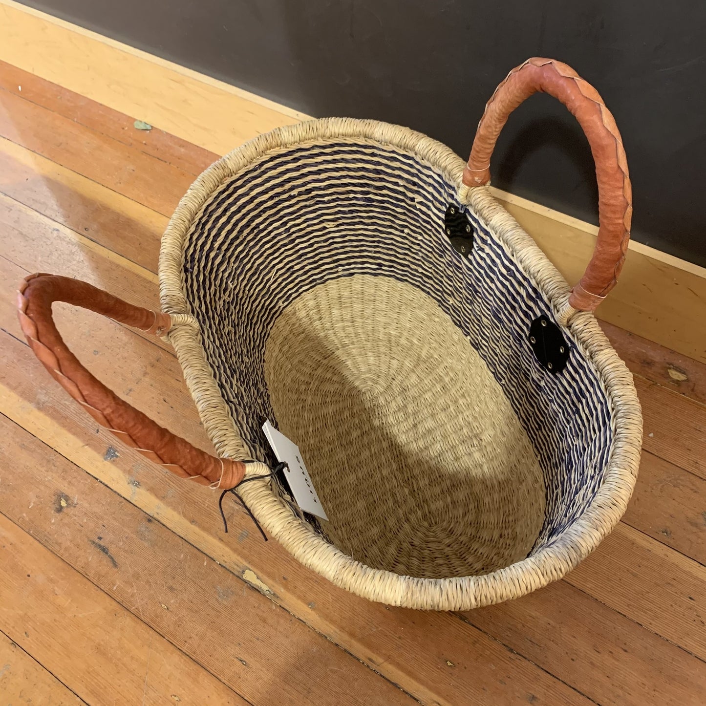 Linus Bolga Woven Rear Basket