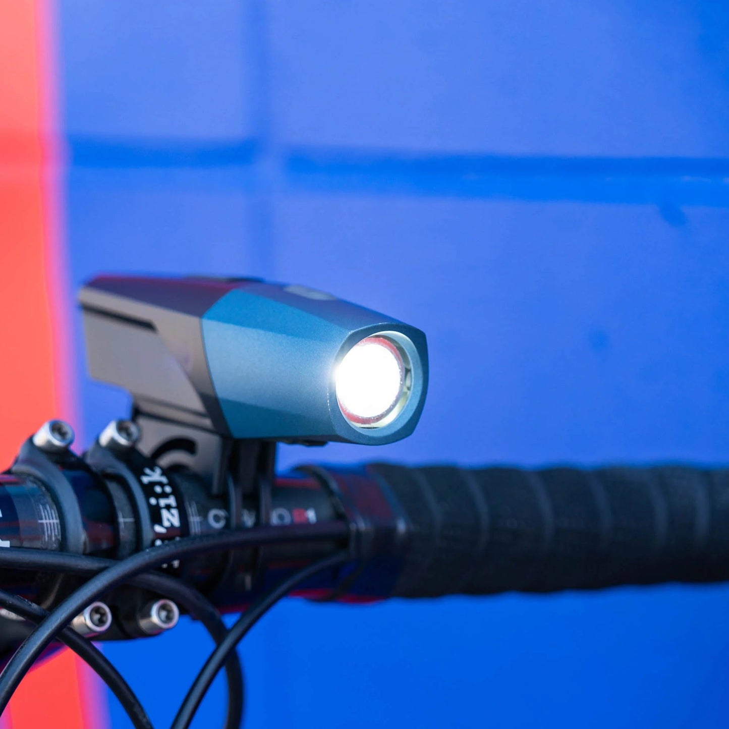 PDW Lars Rover Power 850 Rechargeable Headlight