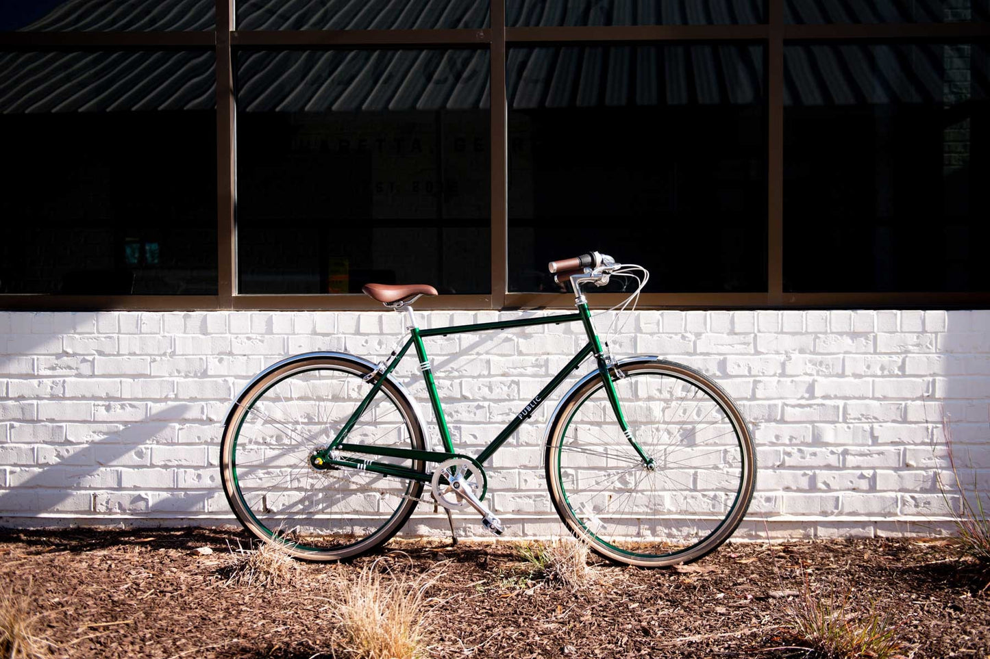 Public V7i Diamond Frame City Bike