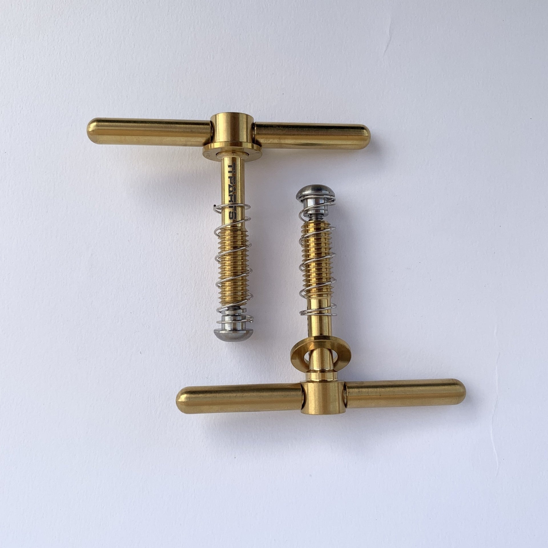 TPW Brompton Hinge Clamp Lever Pair – Clever Cycles Bikes Ebikes