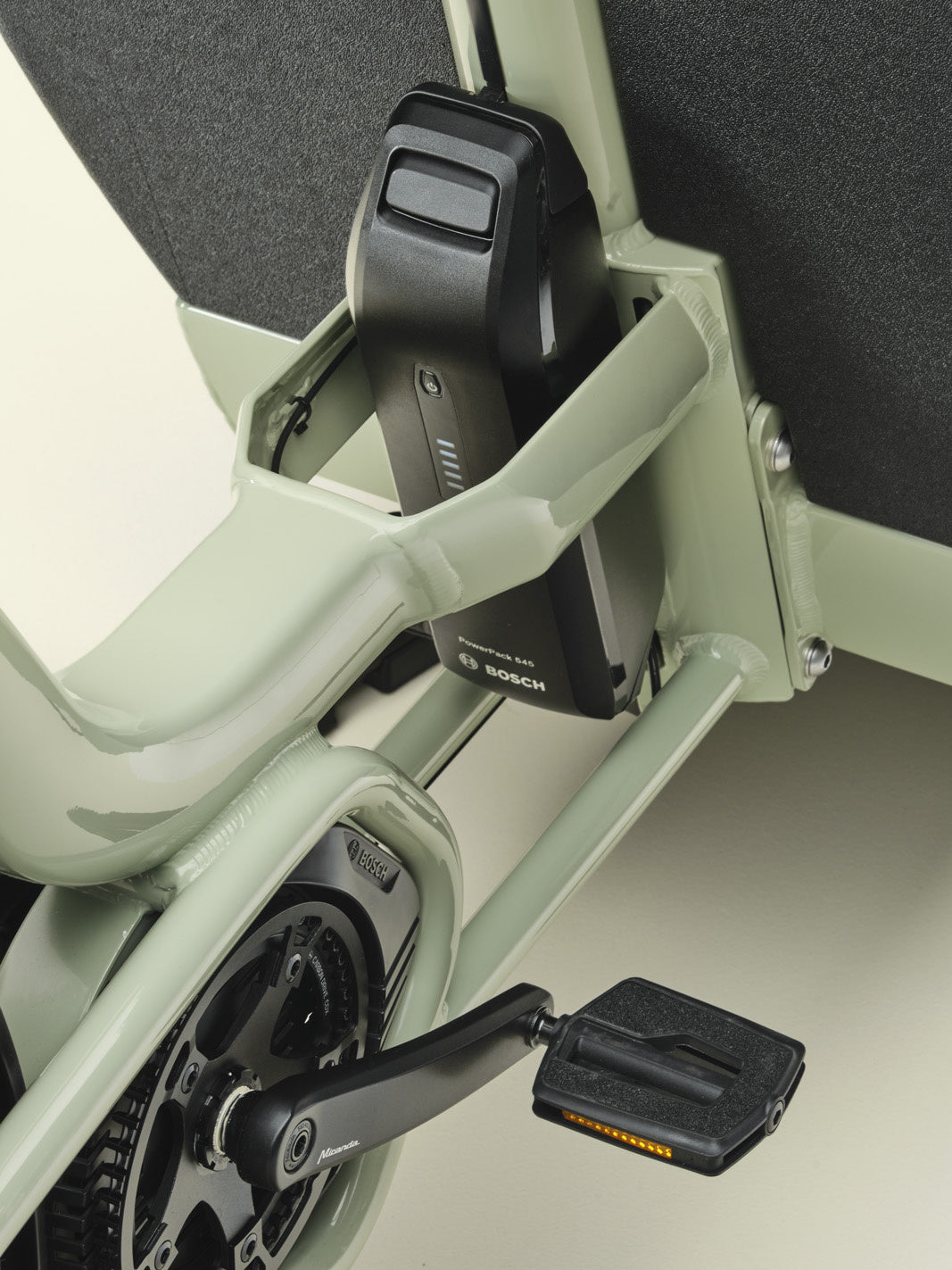 crivit urban e-bike x.2 olive green Urban Arrow FamilyNext Pro - Bosch Cargo Line Smart System – Clever Cycles